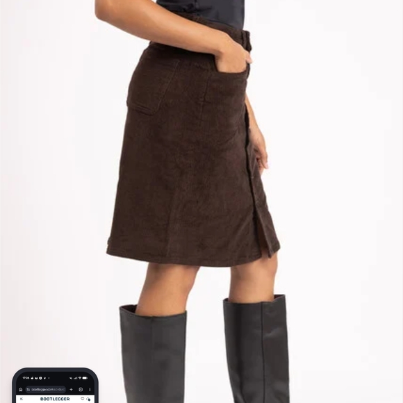 Bootlegger Sz 6Brown Button-Front Skirt - Picture 3 of 6